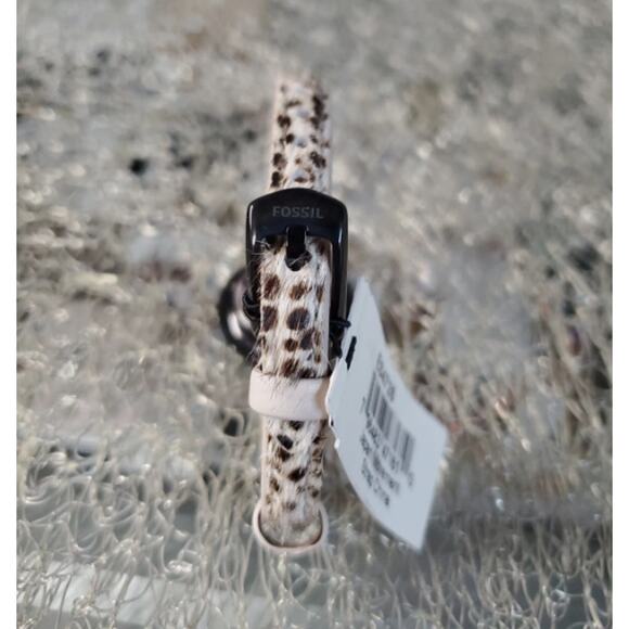 Fossil ES4726 Kinsey Spotted Leather Strap Watch - Picture 7 of 8